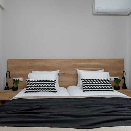 アテネStylish Abode Under Acropolis W/ Sunny Courtyard!アパートメント エクステリア 写真